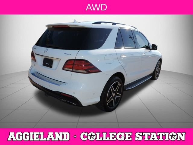 Used 2017 Mercedes-Benz GLE 400 4MATIC image 4