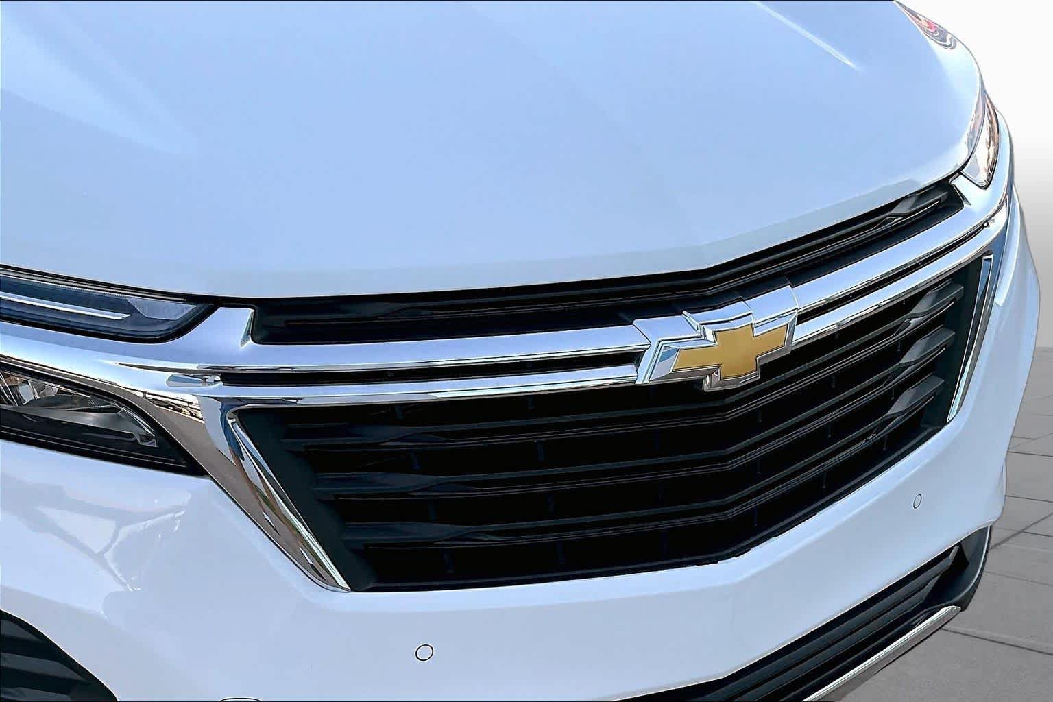 Used 2024 Chevrolet Equinox LT FWD image 29