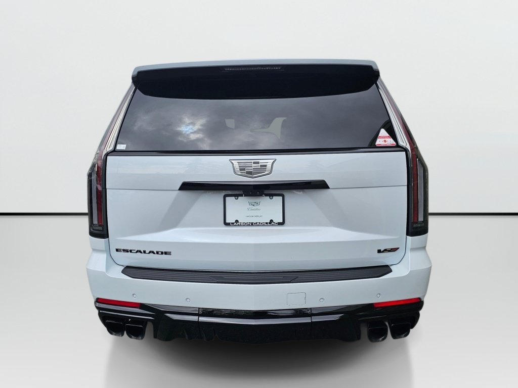 Used 2026 Cadillac Escalade V AWD/4WD image 5