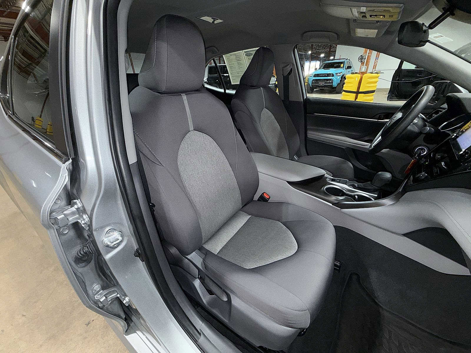 Used 2021 Toyota Camry LE image 16