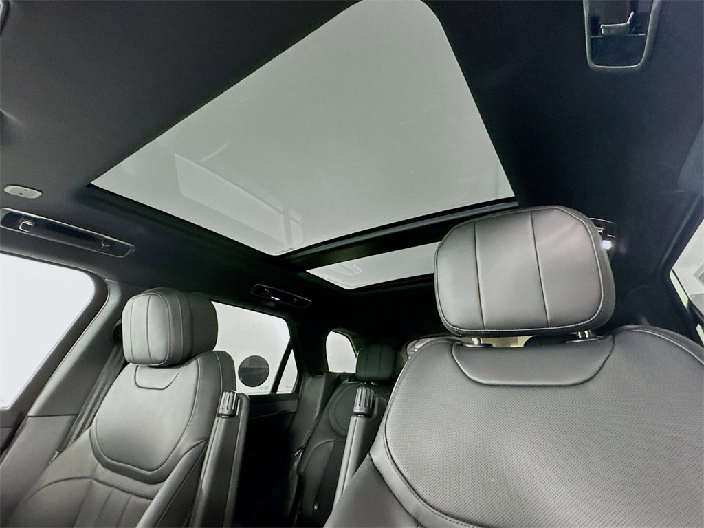 New 2025 Land Rover Range Rover Sport Dynamic SE image 19