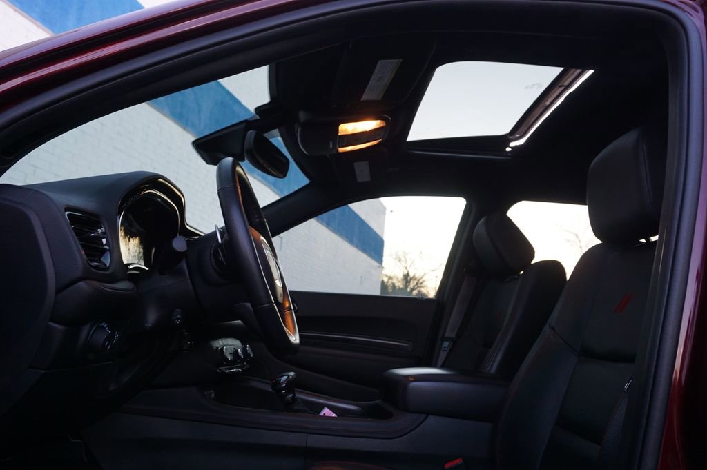 Used 2023 Dodge Durango R/T w/ Tow 'N Go Package AWD/4WD image 27