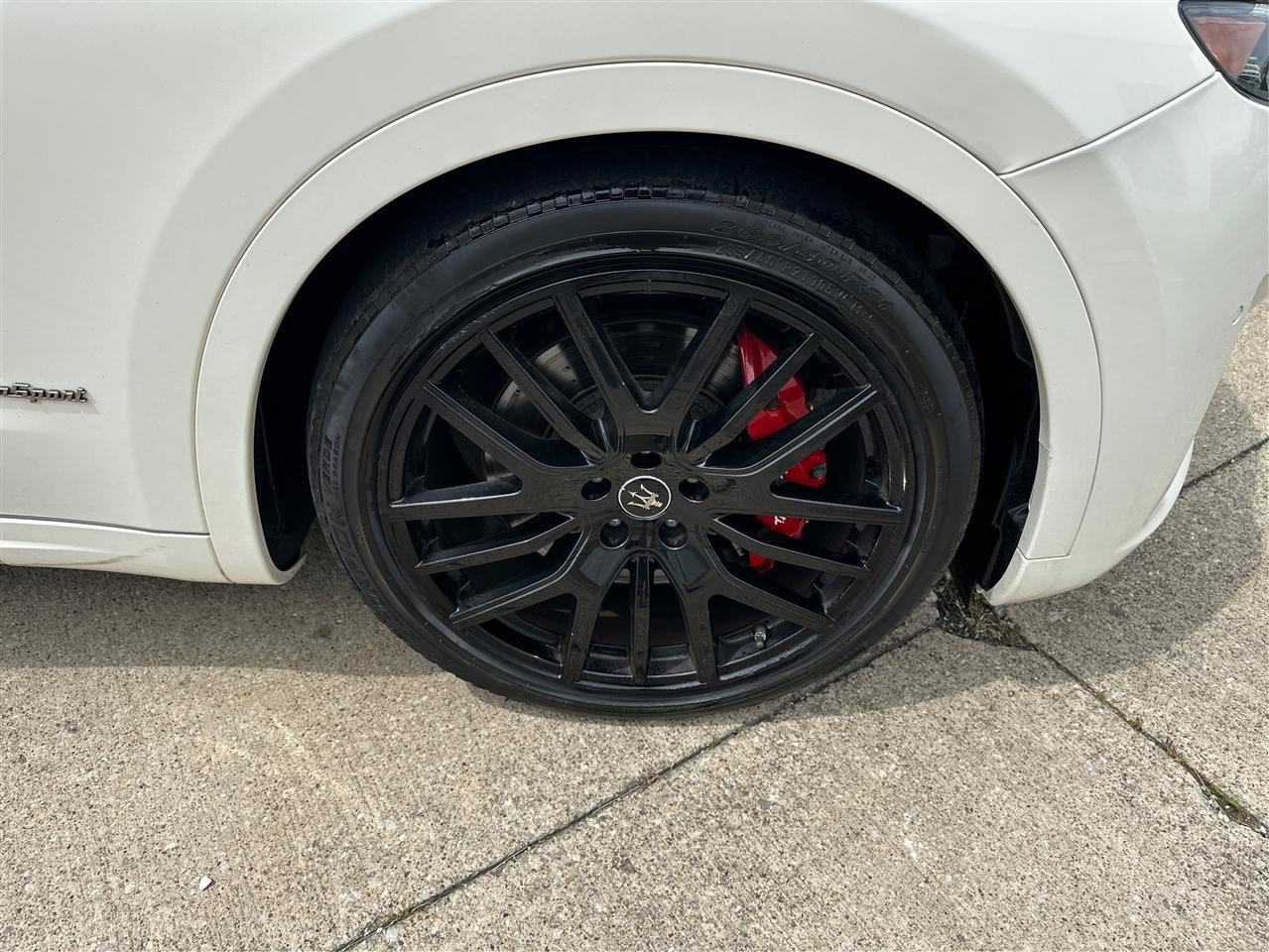 Used 2019 Maserati Levante S GranSport AWD/4WD image 27