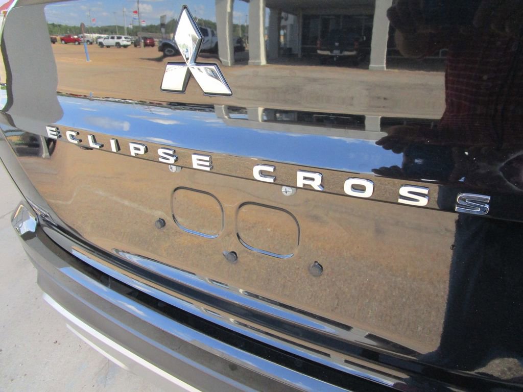 Used 2024 Mitsubishi Eclipse Cross SE AWD/4WD image 12