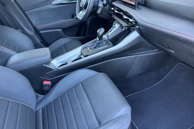 Used 2024 Dodge Hornet GT AWD/4WD image 18