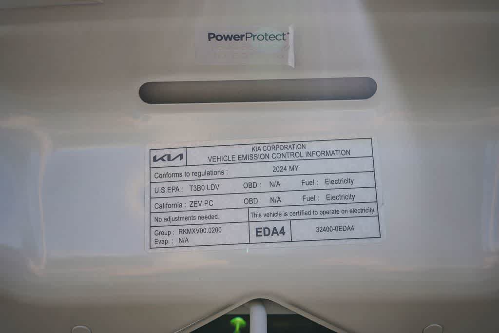 Used 2024 Kia Niro Wave w/ Wave Preserve Package FWD image 29