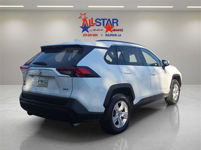 Used 2021 Toyota RAV4 XLE image 7