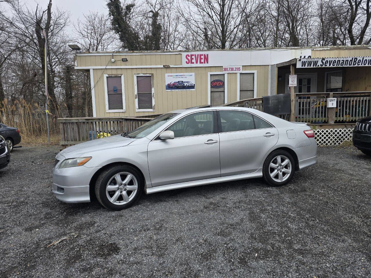 Used 2008 Toyota Camry SE image 2