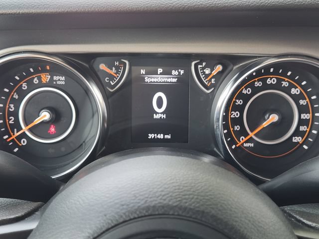 Used 2022 Jeep Wrangler Sport AWD/4WD image 16
