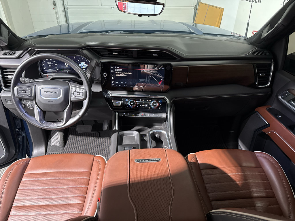 Used 2024 GMC Sierra 2500 Denali Ultimate AWD/4WD image 18