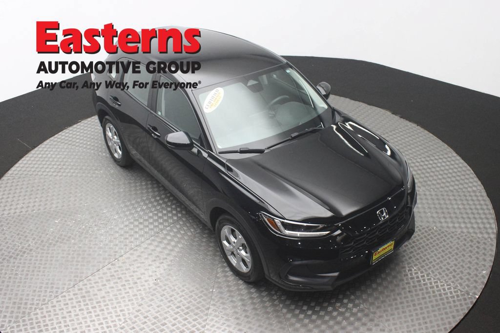 Used 2023 Honda HR-V LX image 3