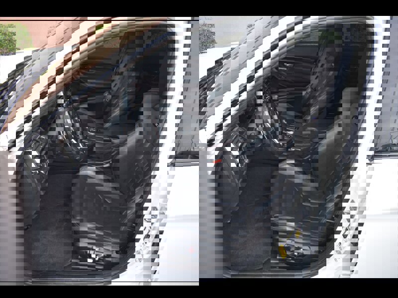 Used 2018 BMW M3 w/ Executive Package image 17