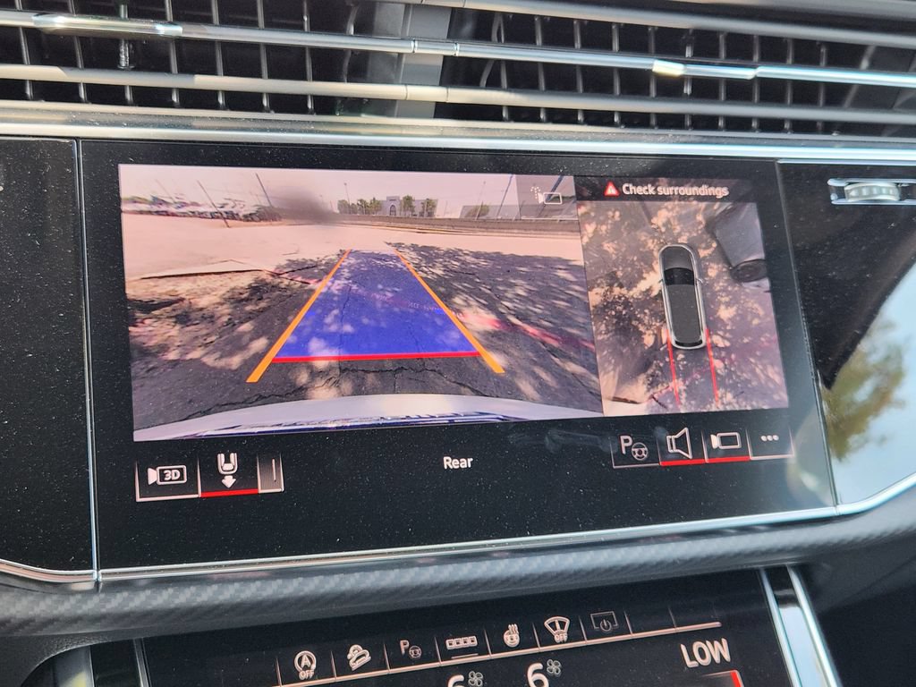 New 2026 Audi SQ7 Prestige AWD/4WD image 20