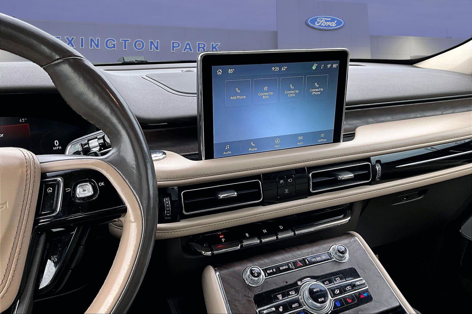 Used 2021 Lincoln Aviator Reserve w/ Equipment Group 201A image 9