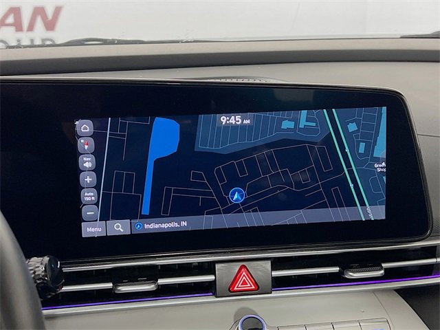 Used 2024 Hyundai Elantra Limited image 18