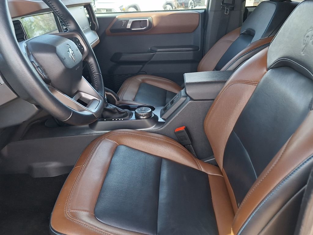 Used 2024 Ford Bronco Outer Banks AWD/4WD image 10
