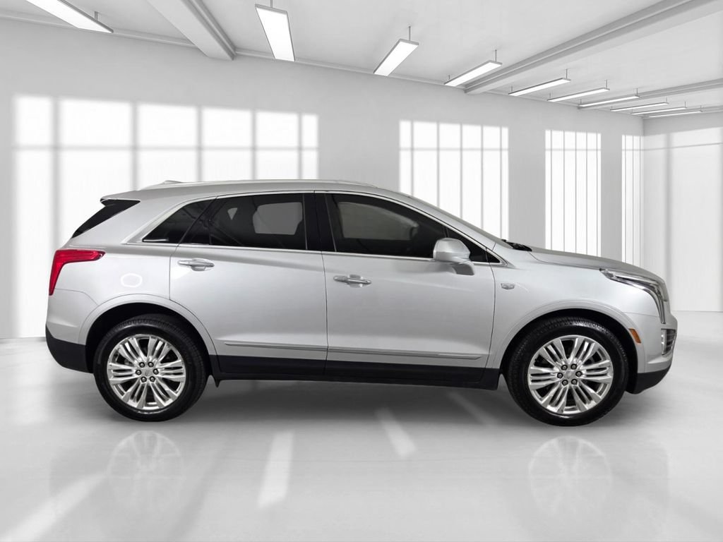 Used 2019 Cadillac XT5 Premium Luxury AWD/4WD image 9