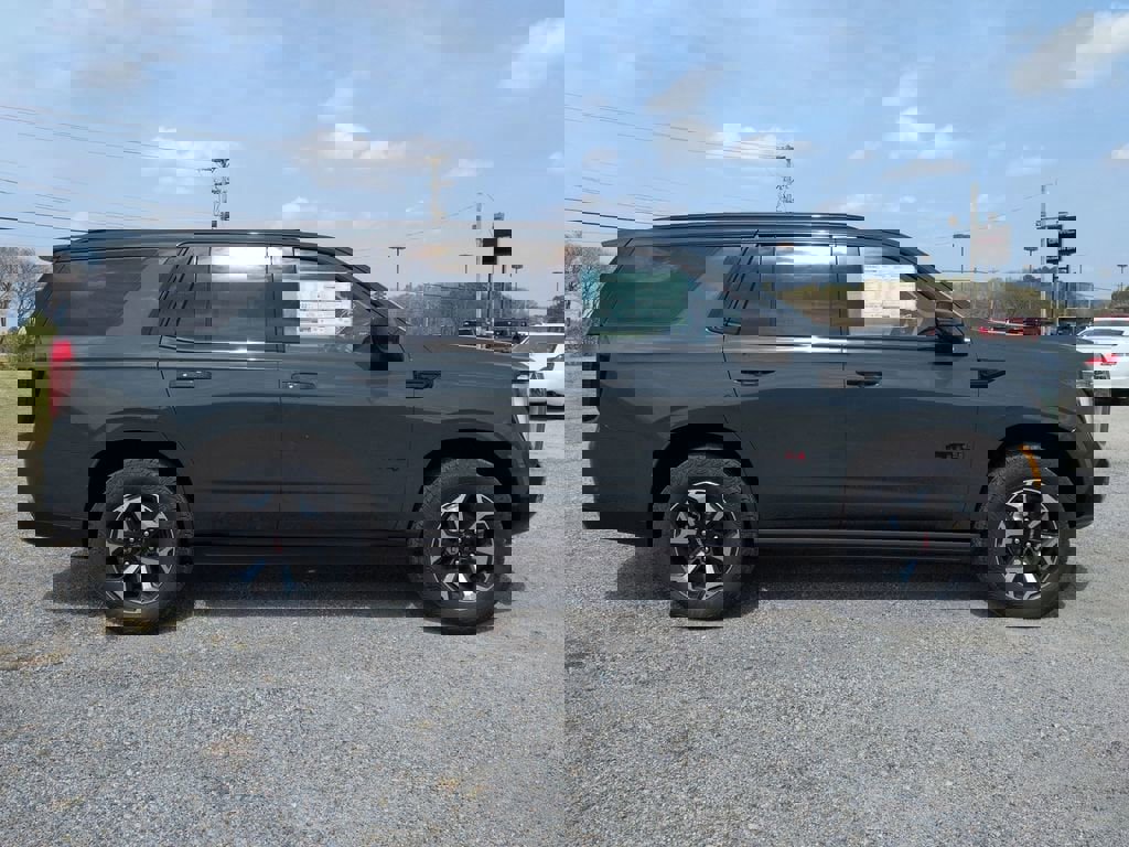 New 2026 GMC Yukon AT4 image 3