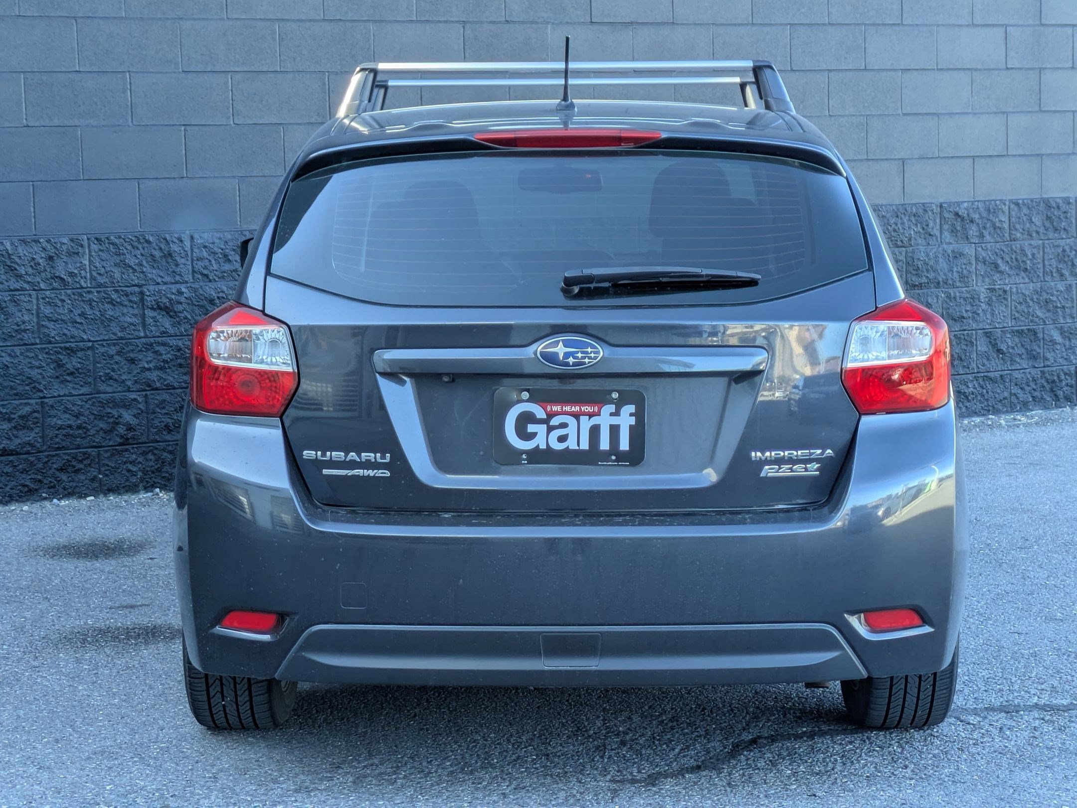 Used 2016 Subaru Impreza 2.0i Premium image 6