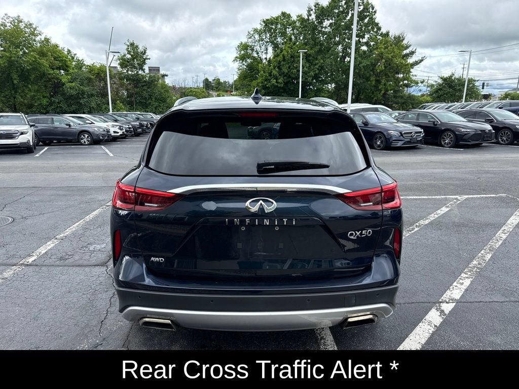 Used 2019 INFINITI QX50 Essential w/ Premium Heat Package AWD/4WD image 10