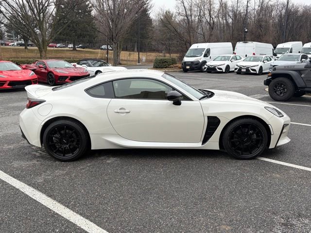 Used 2023 Toyota GR86 Premium image 9