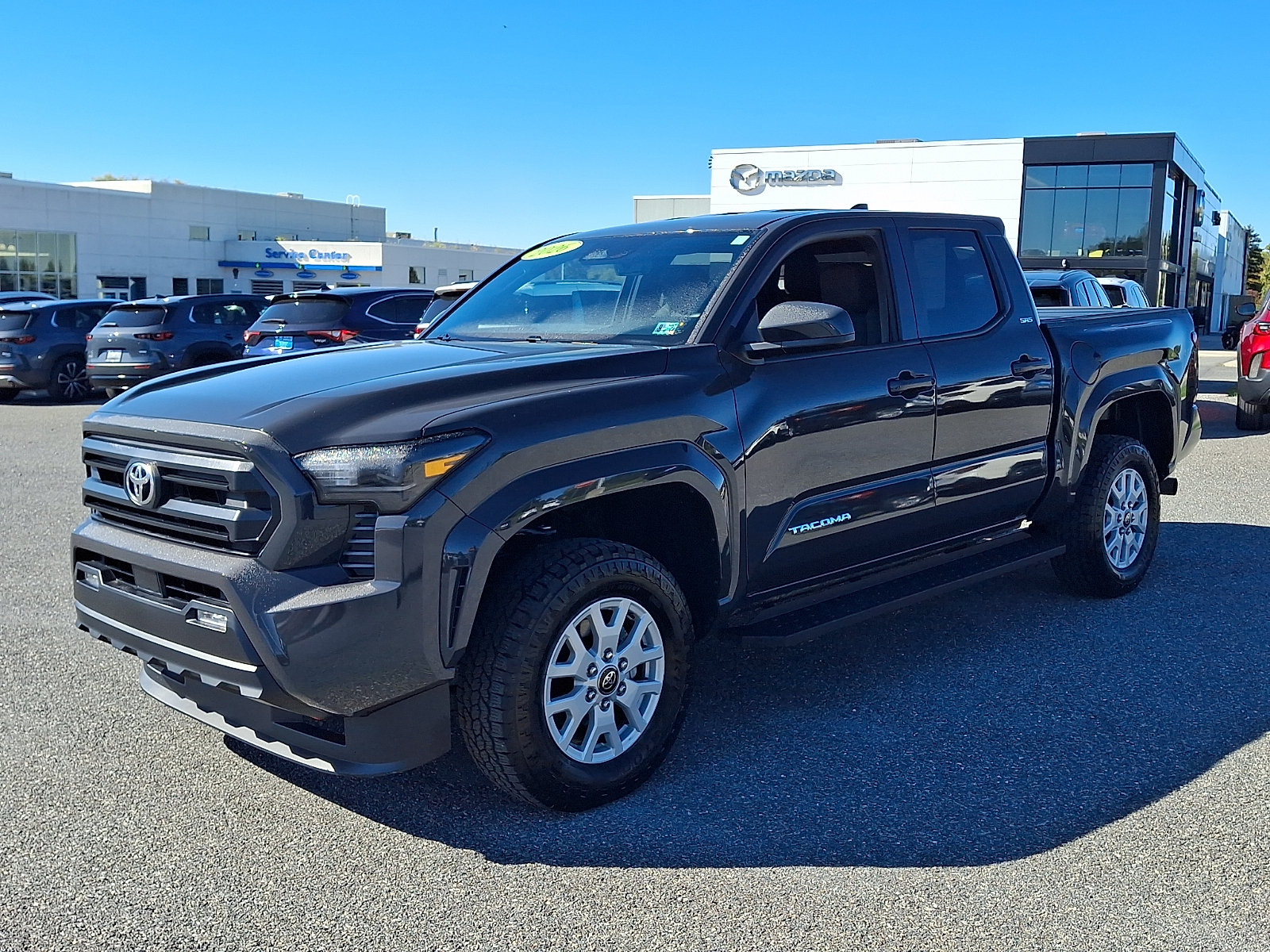 Used 2026 Toyota Tacoma SR5 AWD/4WD image 4