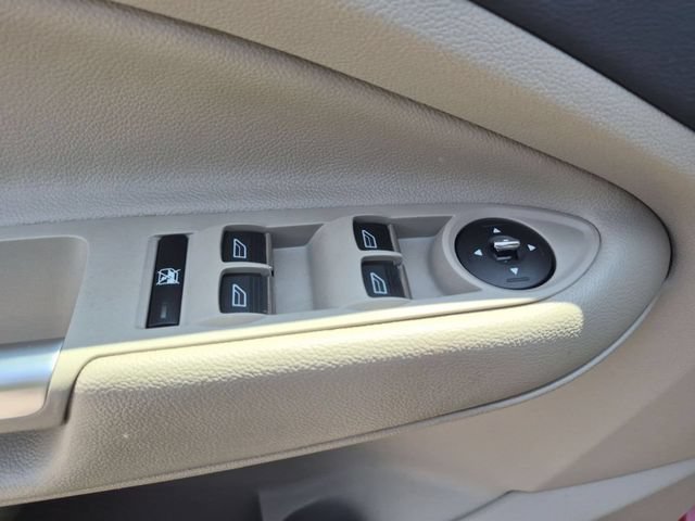 Used 2016 Ford Escape Titanium AWD/4WD image 16