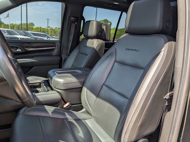 Used 2021 GMC Yukon Denali image 7