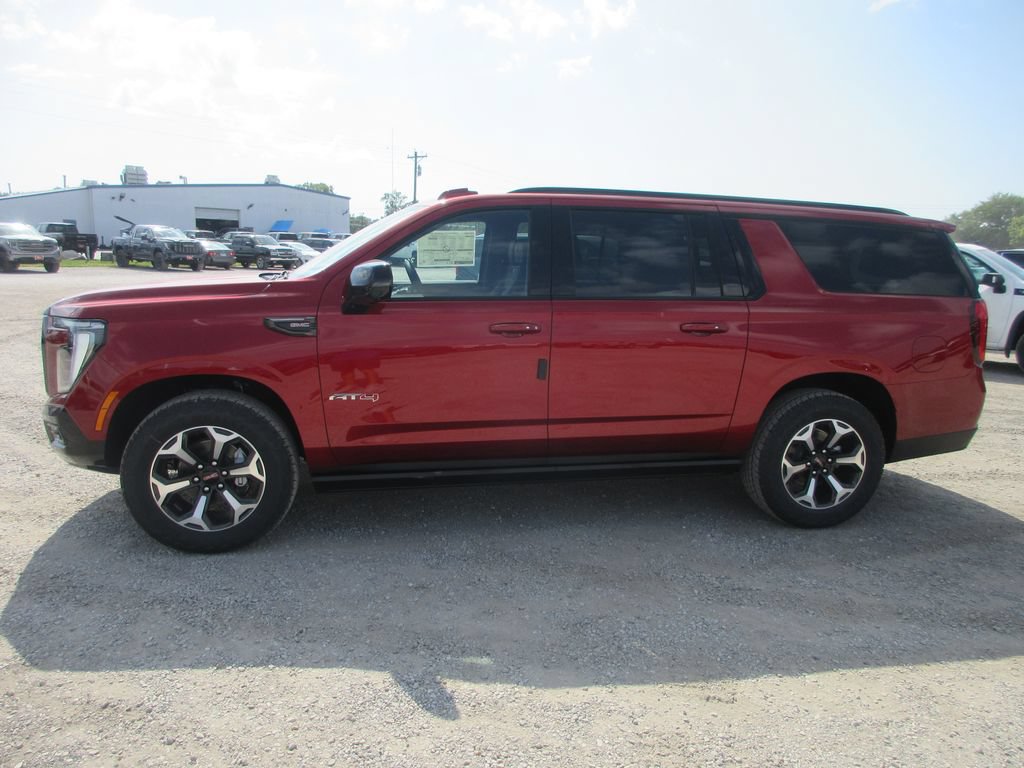 New 2026 GMC Yukon XL AT4 Ultimate AWD/4WD image 7