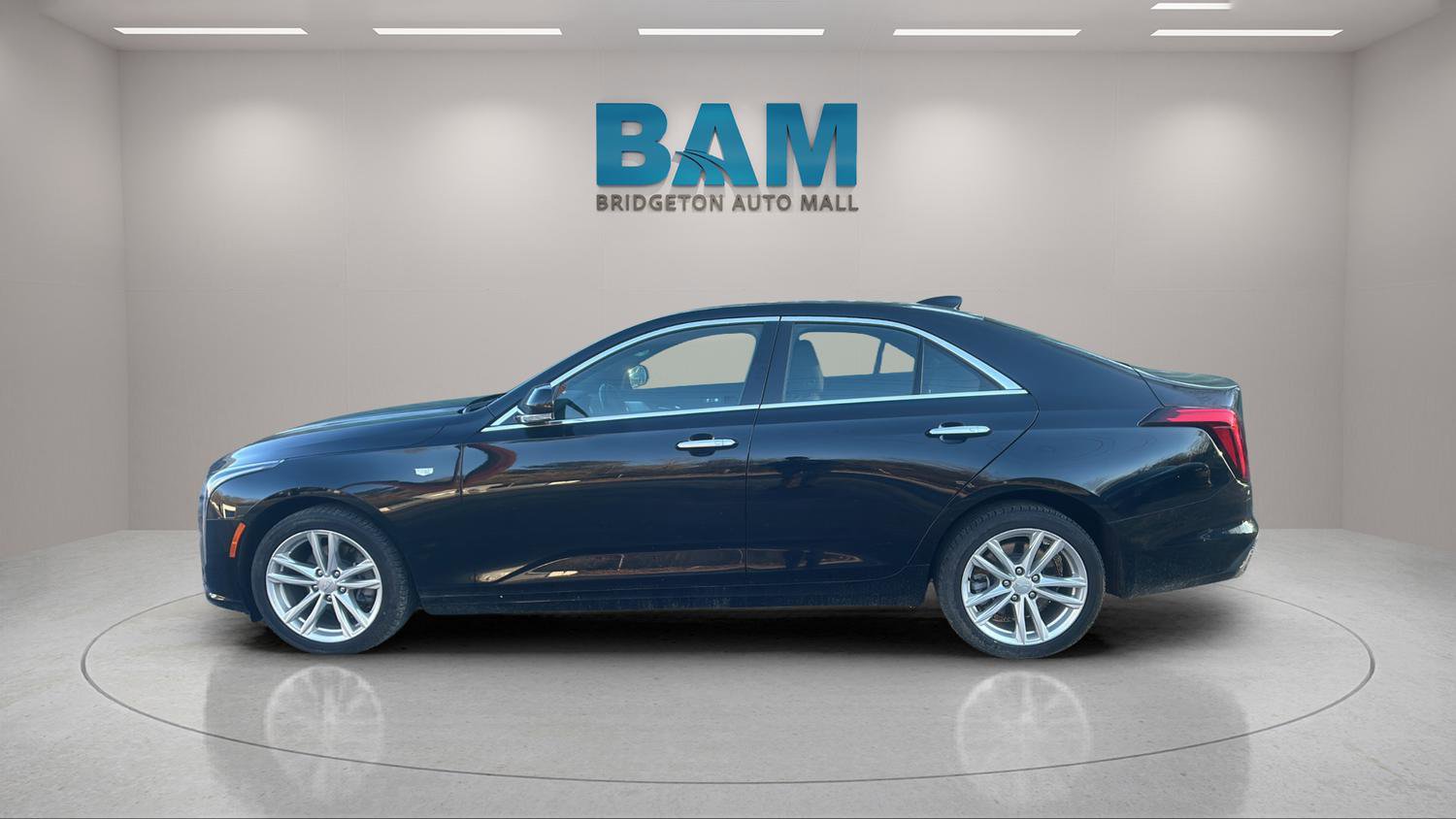 Certified 2023 Cadillac CT4 Luxury w/ Sun And Sound Package image 4