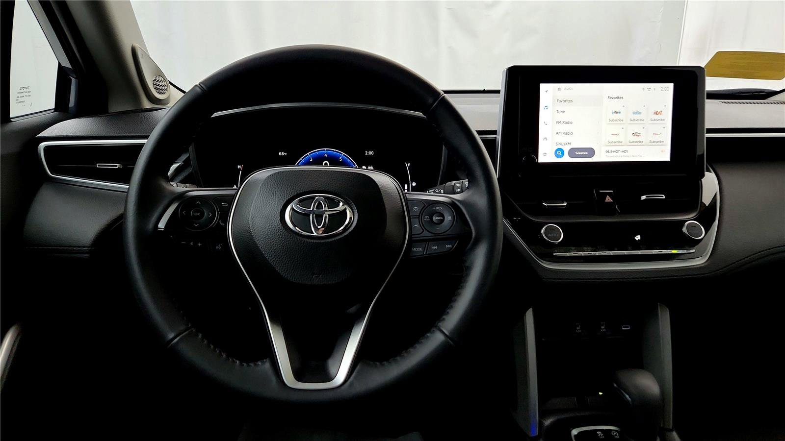 Certified 2024 Toyota Corolla Cross XLE w/ Convenience Package image 36