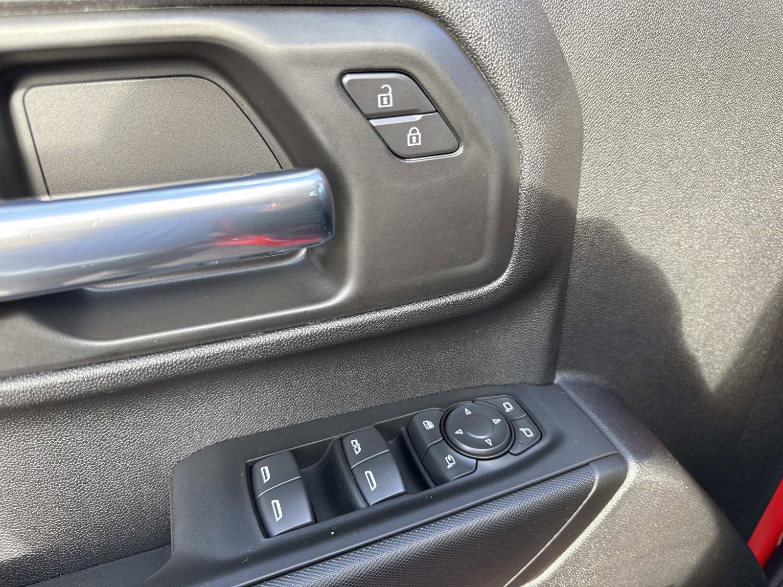 New 2026 Chevrolet Silverado 2500 Custom w/ Custom Value Package image 18