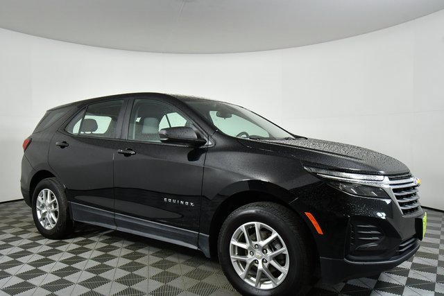 Used 2024 Chevrolet Equinox LS w/ LPO, Floor Liner Package image 9