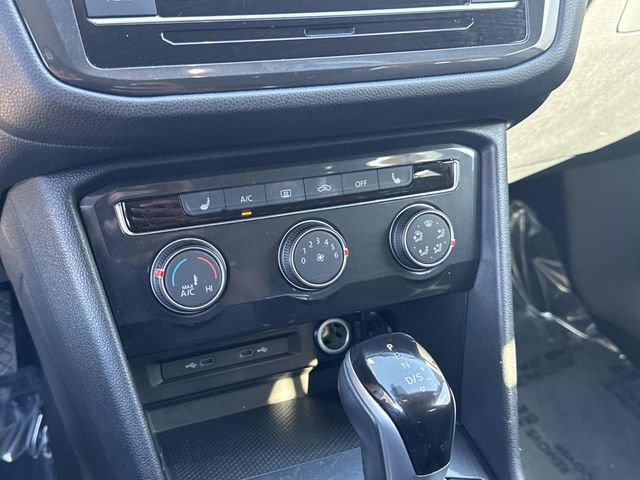 Used 2023 Volkswagen Tiguan S image 20