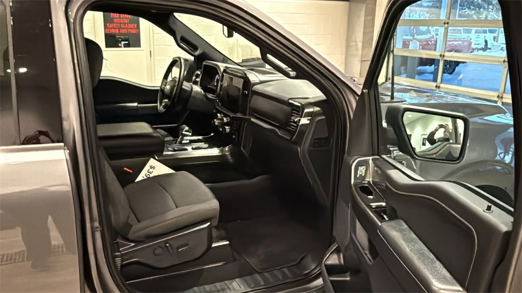 Used 2023 Ford F150 XLT w/ Equipment Group 302A High image 12