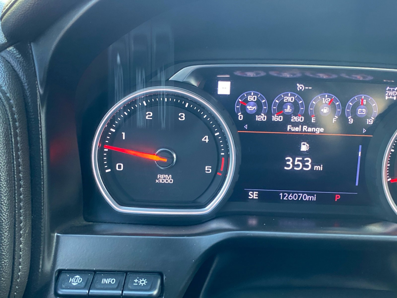 Used 2020 Chevrolet Silverado 2500 LTZ w/ LTZ Premium Package image 20