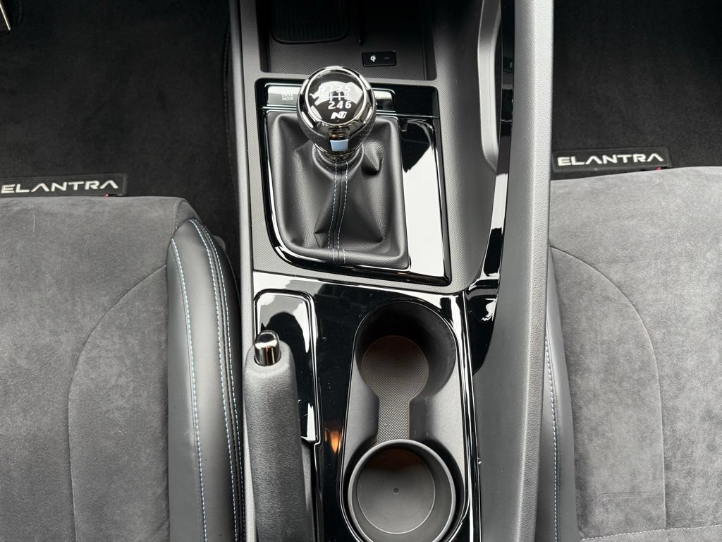 Certified 2025 Hyundai Elantra N FWD image 23