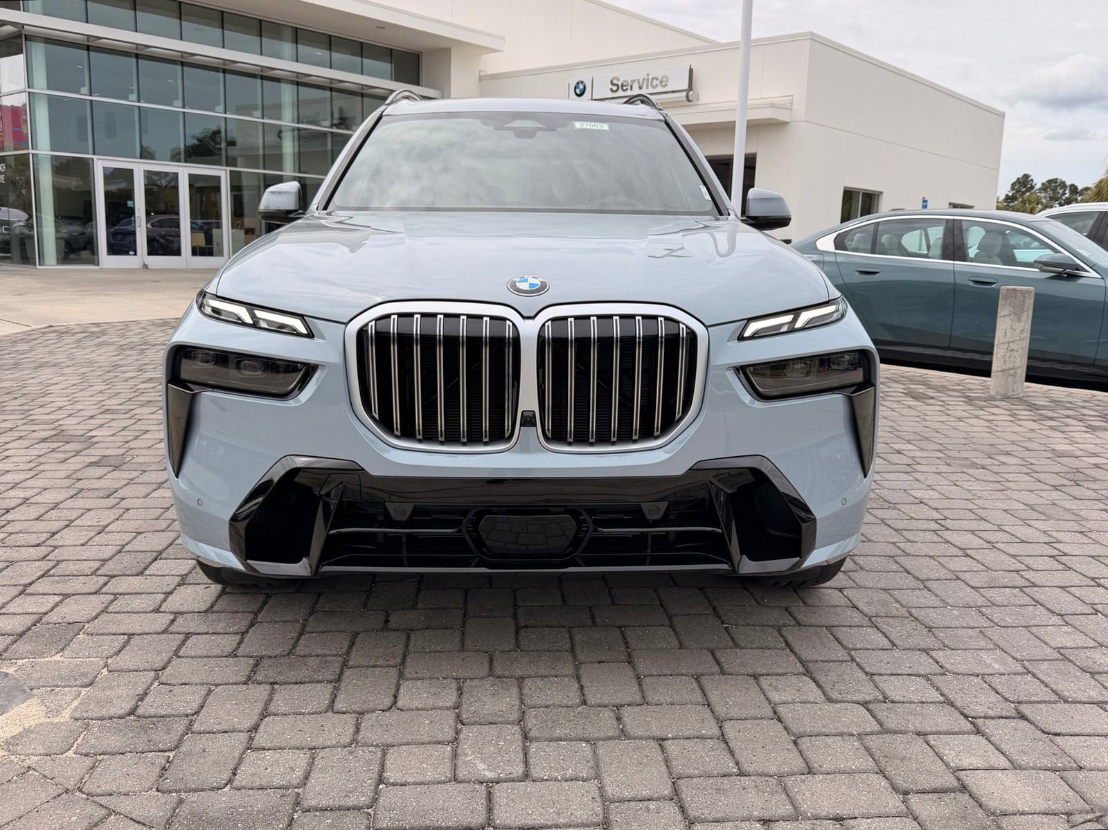 New 2027 BMW X7 xDrive40i w/ M Sport Package AWD/4WD image 6