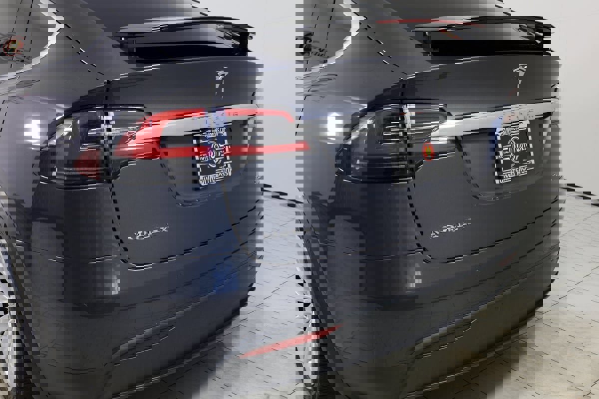 Used 2017 Tesla Model X 75D image 20