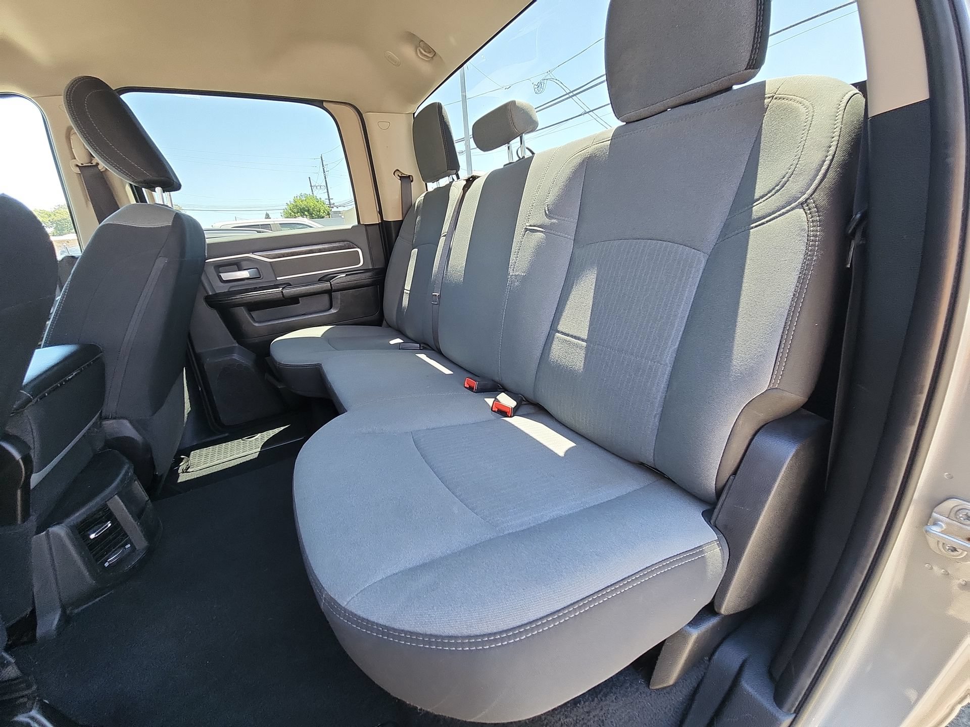 Used 2020 RAM 2500 Big Horn AWD/4WD image 22