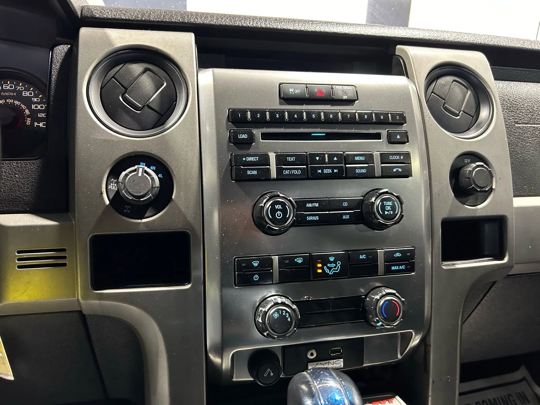 Used 2012 Ford F150 Raptor image 22