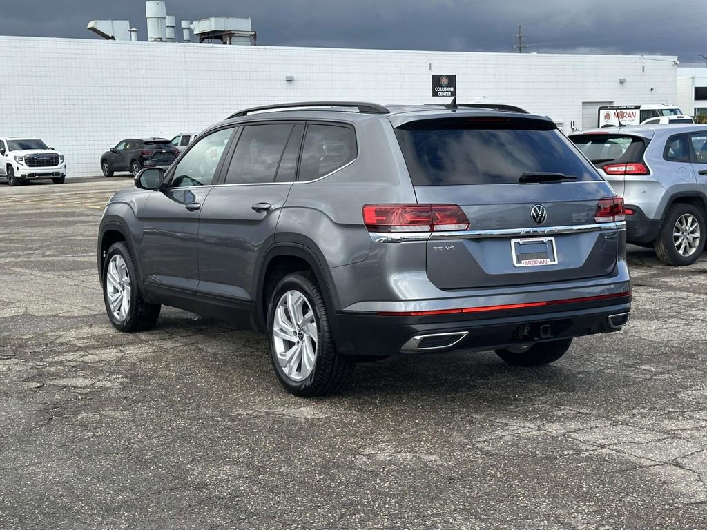 Certified 2023 Volkswagen Atlas SE w/ Panoramic Sunroof Package image 3
