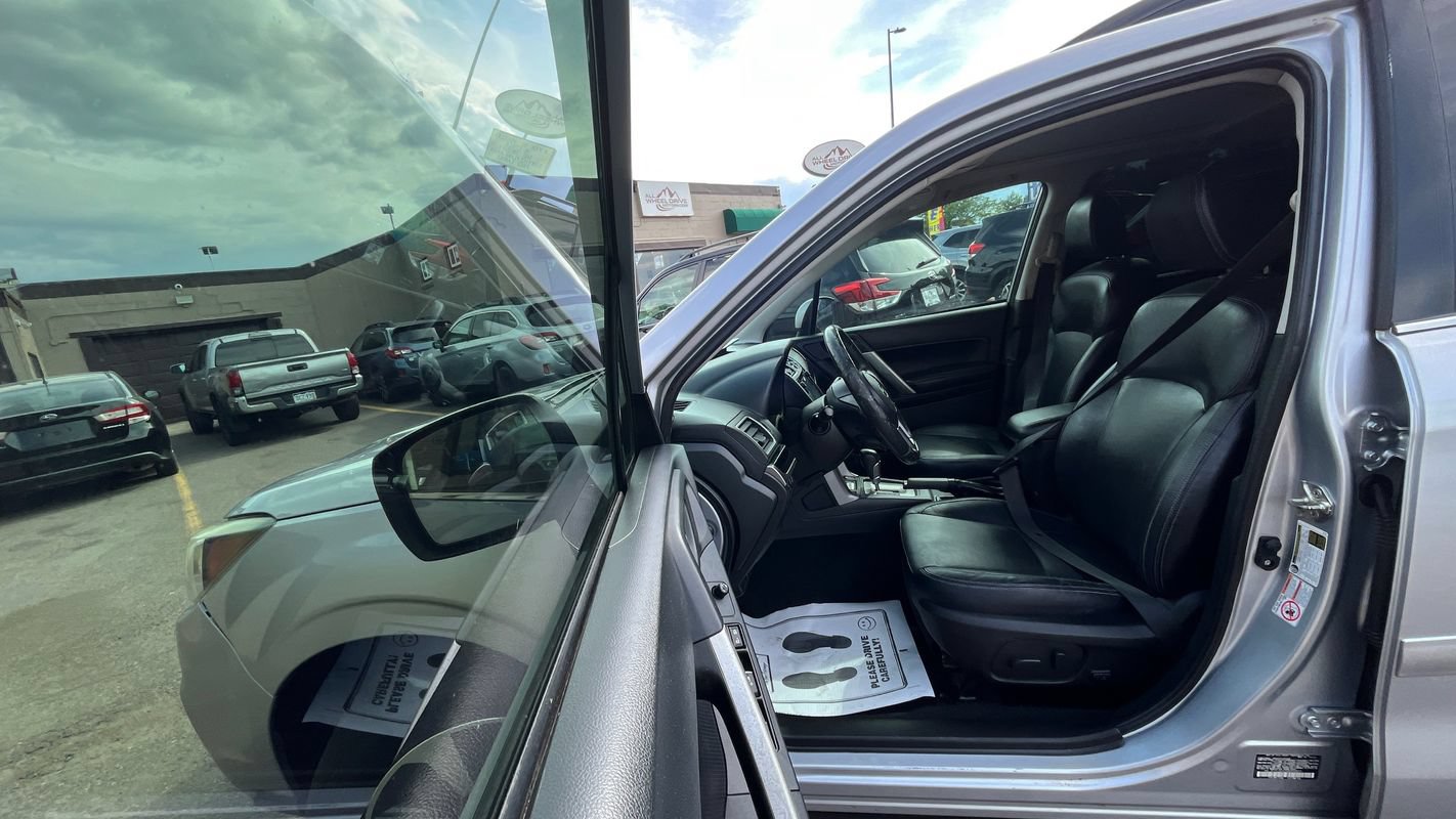 Used 2017 Subaru Forester 2.5i Limited AWD/4WD image 19