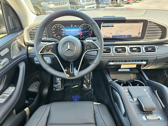 New 2026 Mercedes-Benz GLS 450 4MATIC image 31