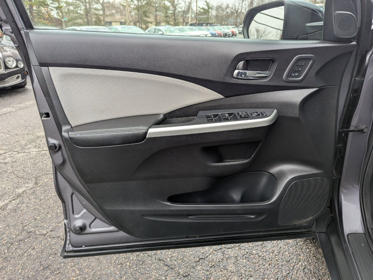 Used 2016 Honda CR-V Touring image 12