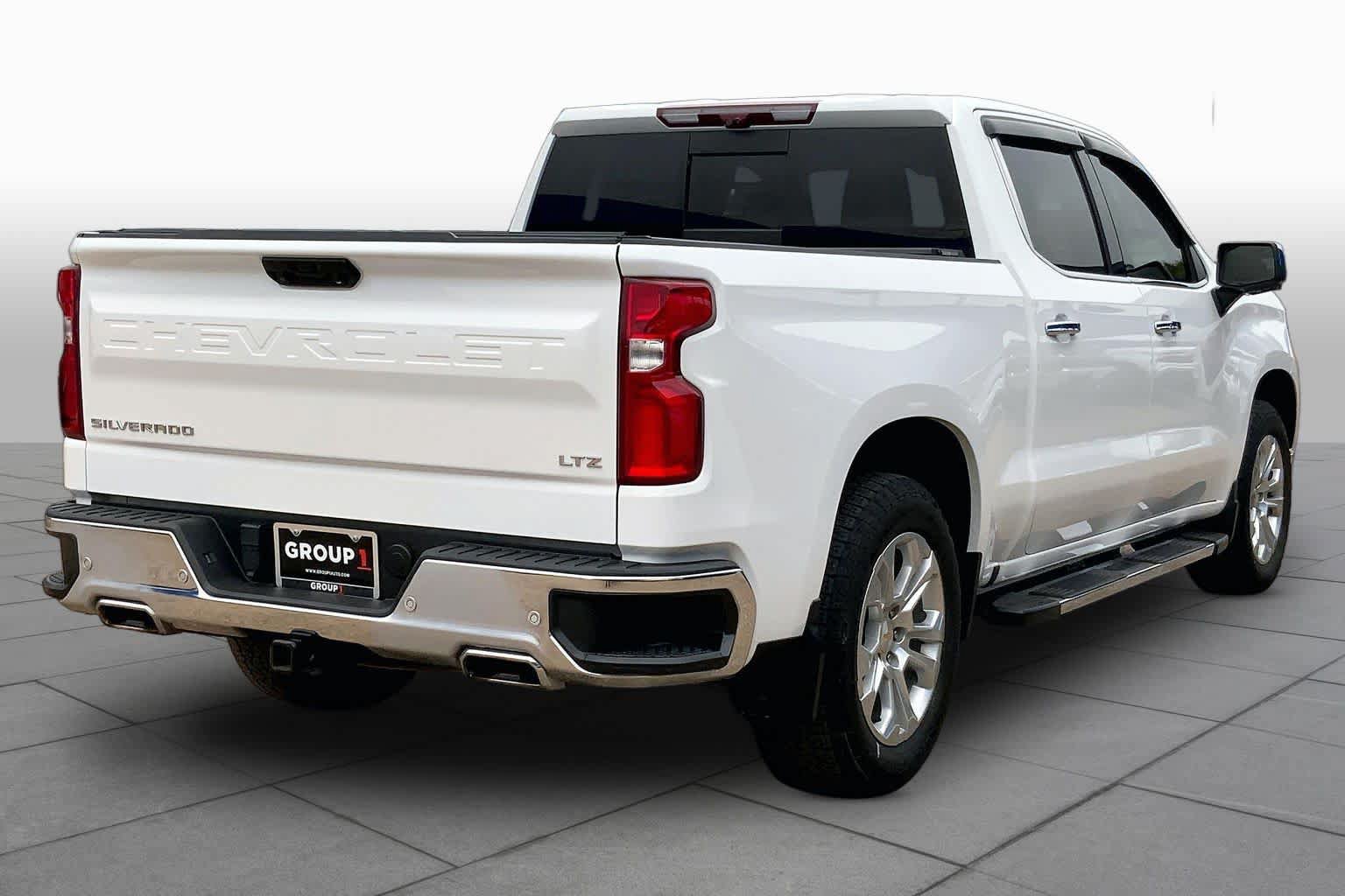 Used 2024 Chevrolet Silverado 1500 LTZ w/ Technology Package AWD/4WD image 13