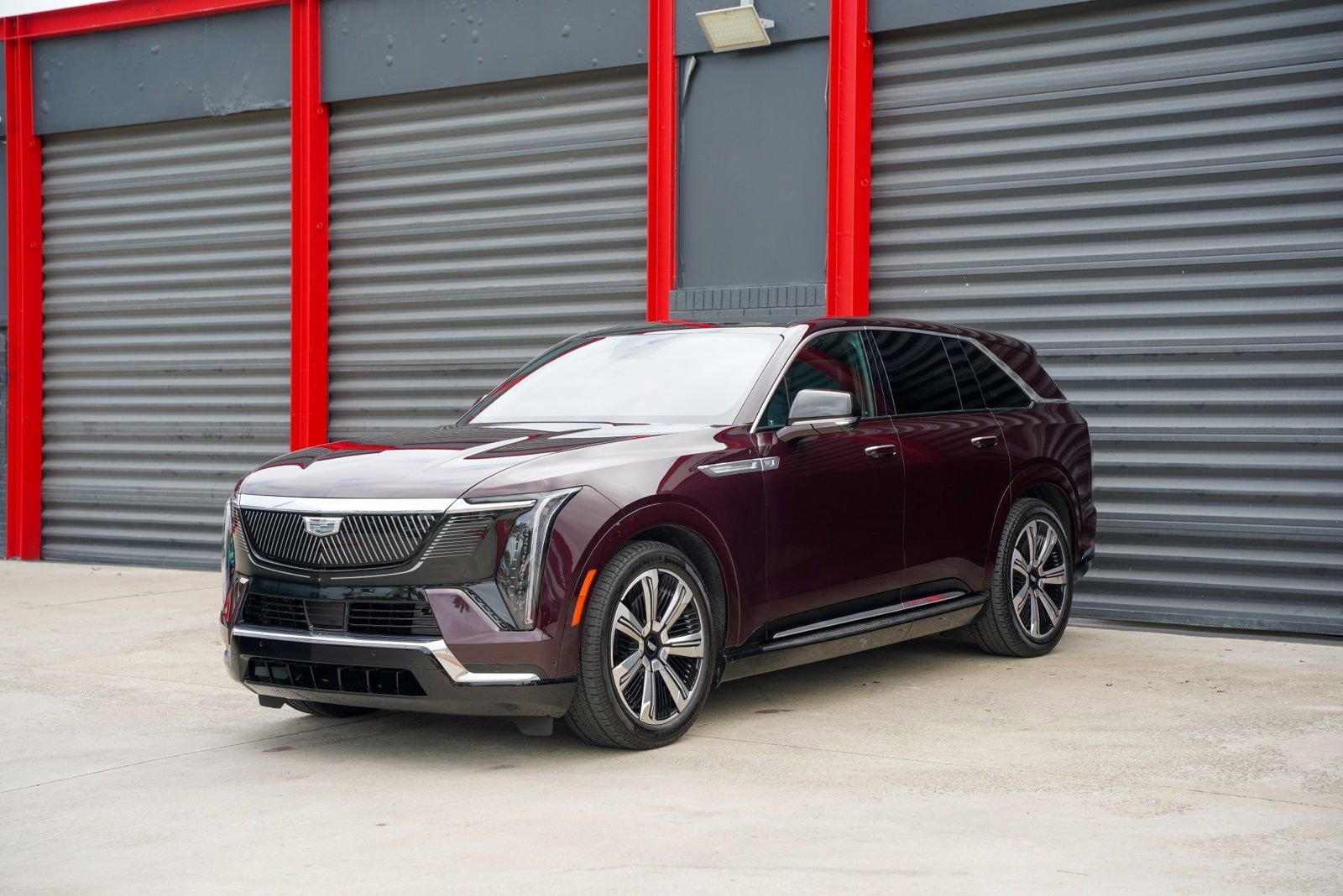 Used 2025 Cadillac Escalade IQ Luxury 2 w/ LPO, Premium Carpet Package image 1