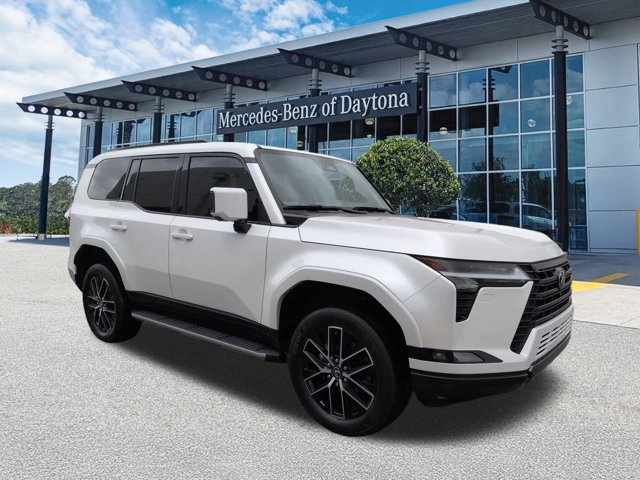 Used 2024 Lexus GX 550 w/ Accessory Package (Z1) AWD/4WD image 2