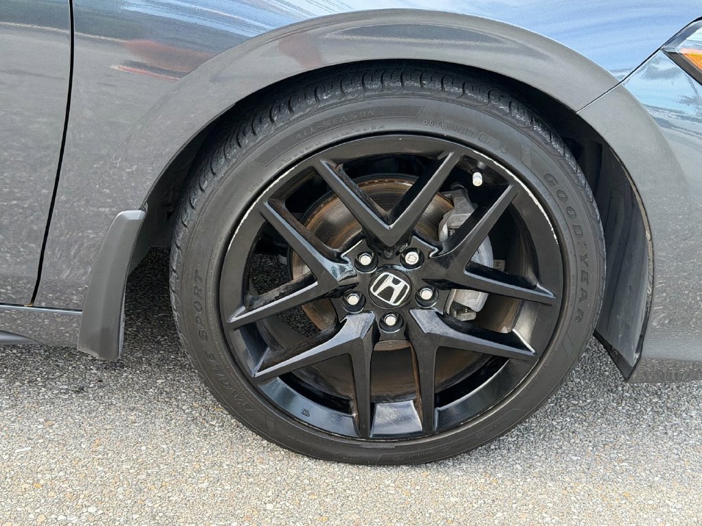 Used 2025 Honda Civic Sport image 9