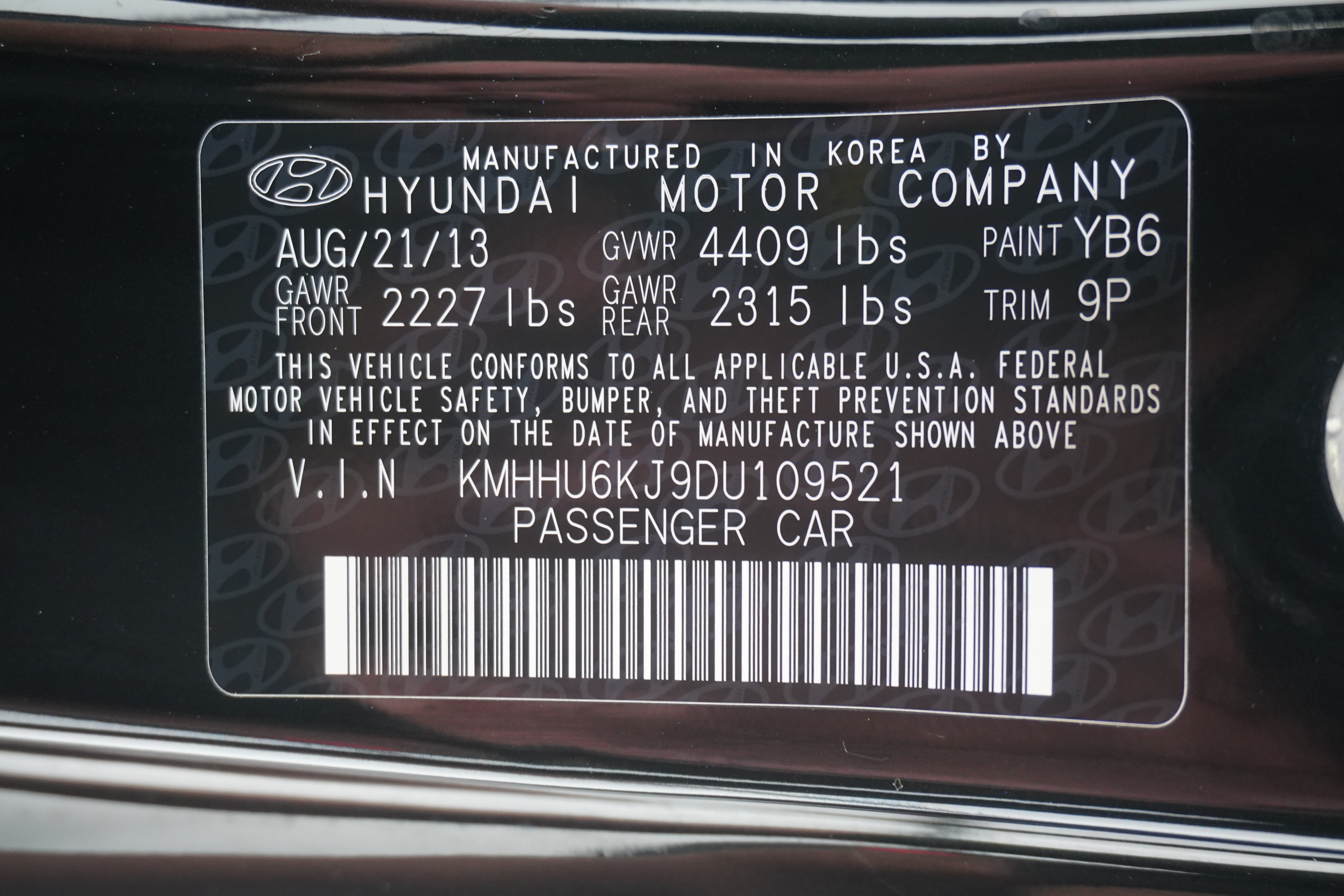 Used 2013 Hyundai Genesis 3.8 RWD image 24
